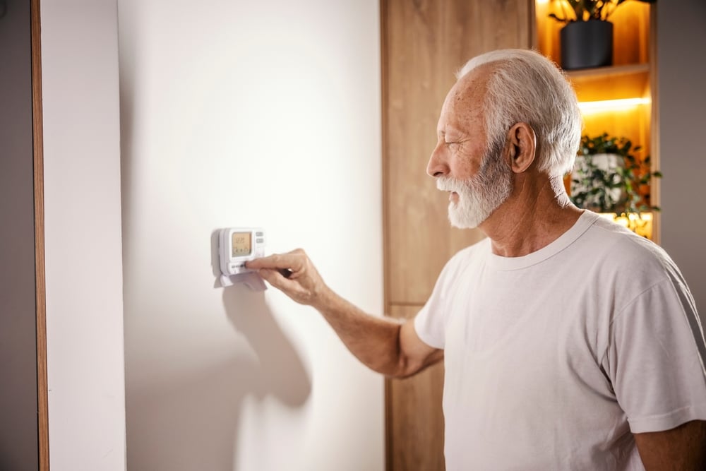 Is It Bad to Turn Your Heat On & Off Frequently?